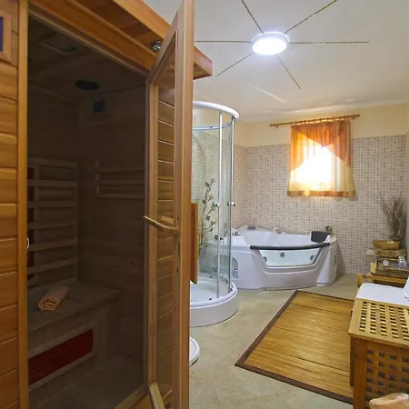 بيت للعطل House 2209 *