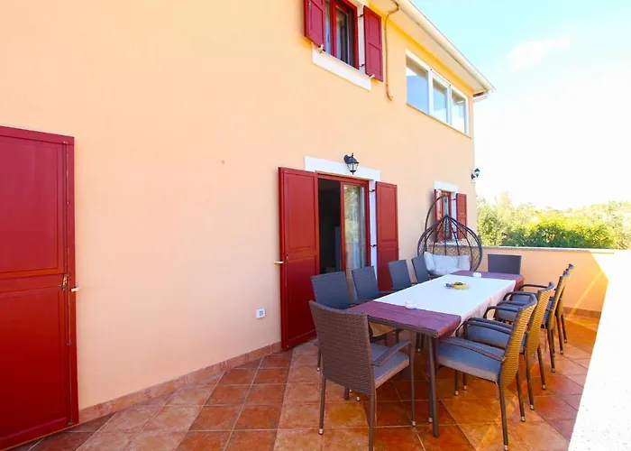 House 2209 بيت للعطل