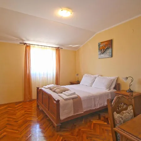 House 2209 Šišan
